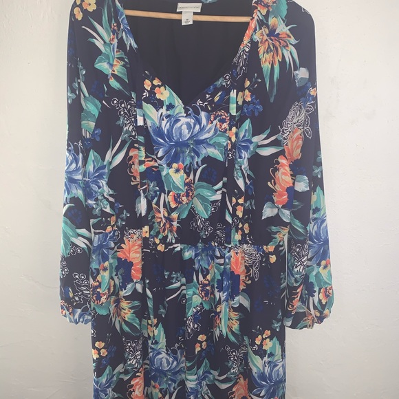 AVA & VIV midi dress - Picture 1 of 3